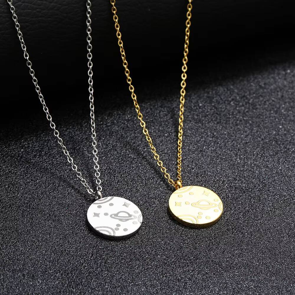 Coin Necklace Delicate - Roestvrij stalen munt wereldkaart reizen hanger