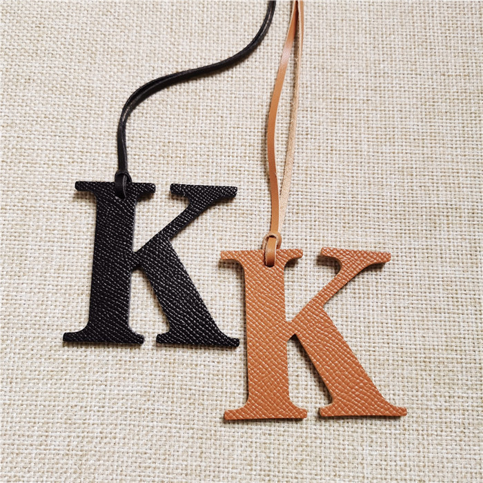 Women Accessories In English - Engels Brief K Alfabet Koeienhuid Pu