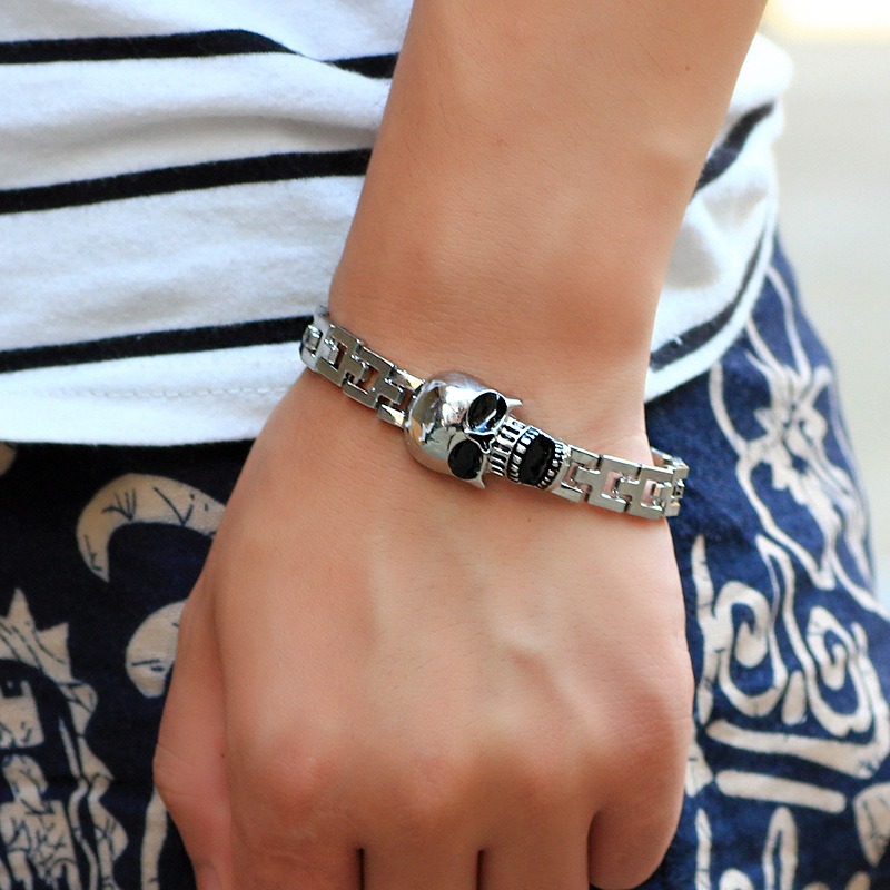 Schedel titanium stalen armban - Women'S Accessories To Wear With Watch recensie en prijs