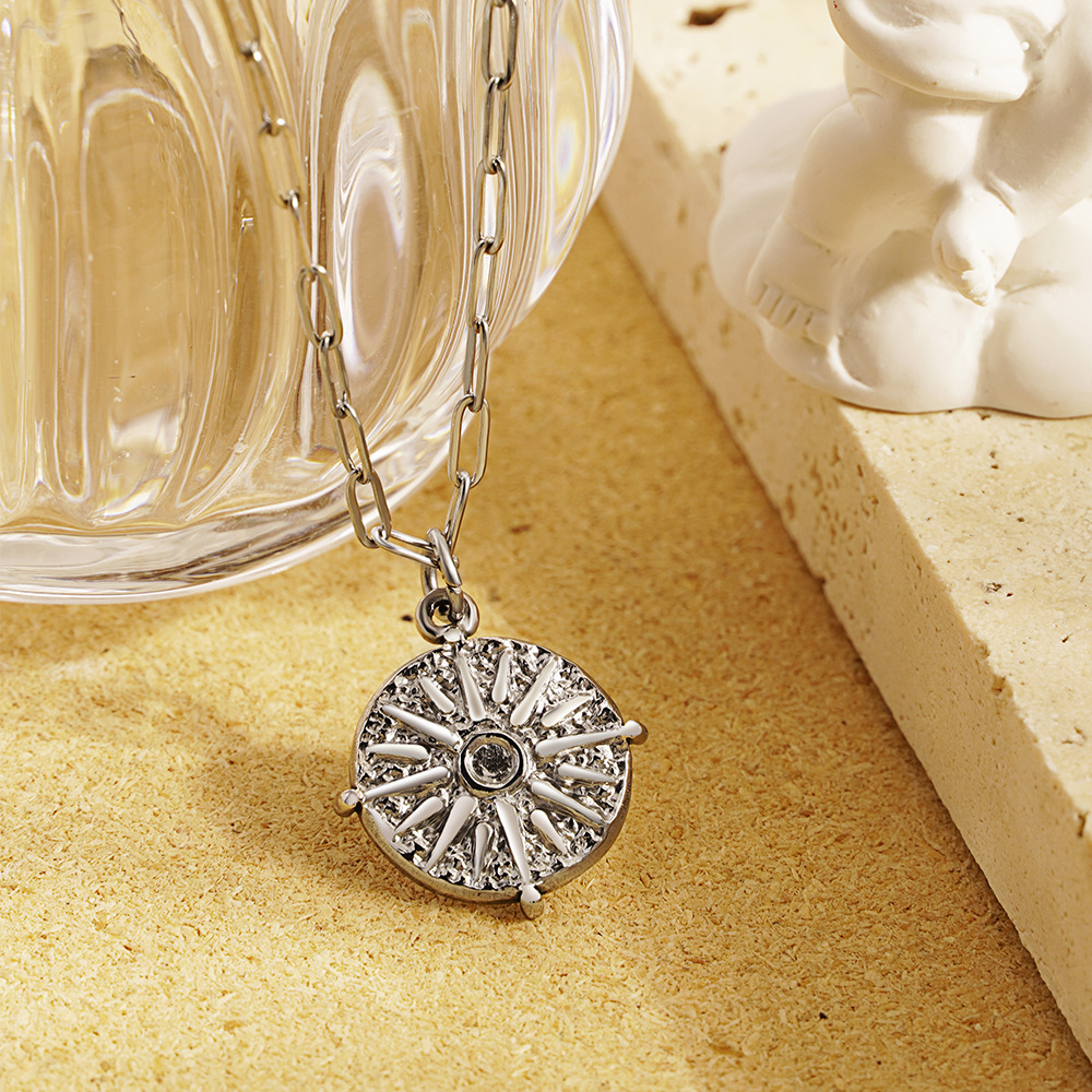Roestvrij staal ronde zon munt - Coin Necklace Delicate recensie en prijs