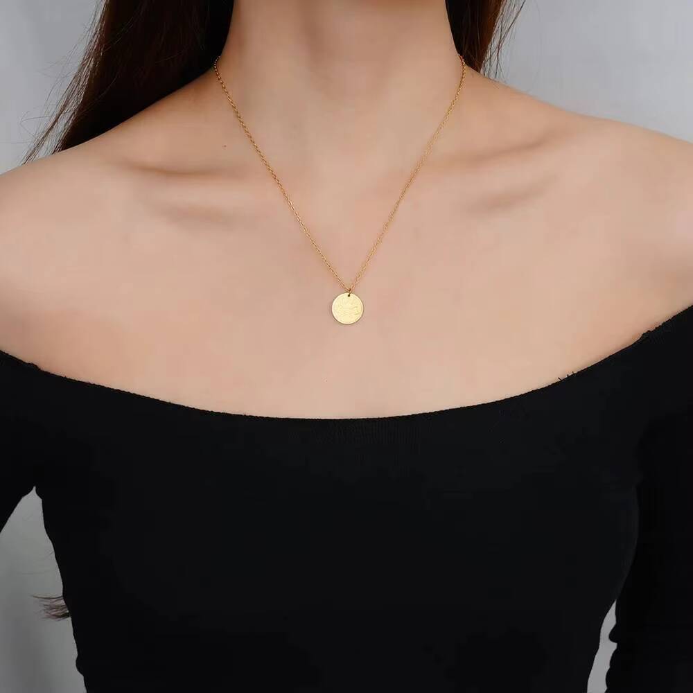 Vergulde Viking Bijl Hanger Ke - Coin Necklace Delicate recensie en prijs